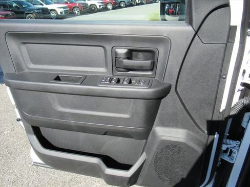 New 2026 RAM 3500 Tradesman AWD/4WD image 19