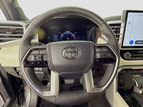 Used 2024 Toyota Sequoia Capstone AWD/4WD image 11