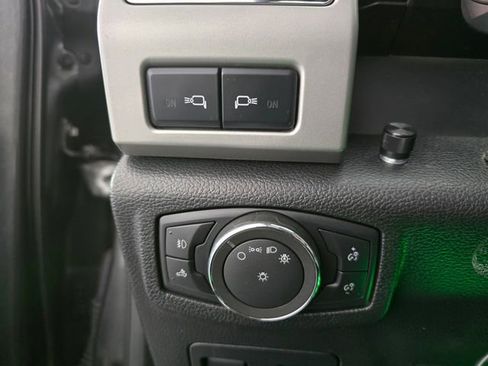 Used 2019 Ford F150 Lariat w/ Equipment Group 502A Luxury image 27