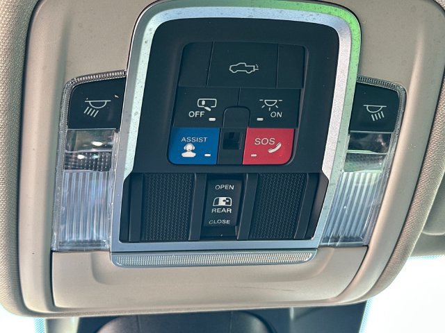 Used 2022 RAM 1500 Laramie RWD image 26