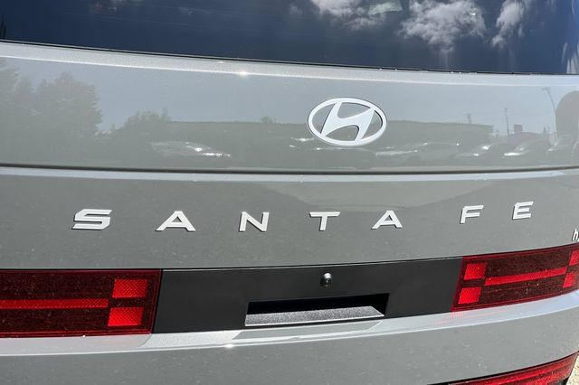 New 2027 Hyundai Santa Fe SE FWD image 8