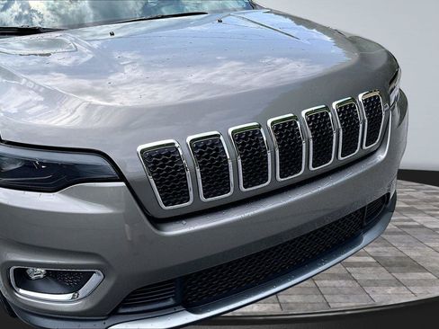 Used 2019 Jeep Cherokee Limited AWD/4WD image 29