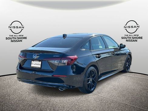 Used 2025 Honda Civic Sport image 4