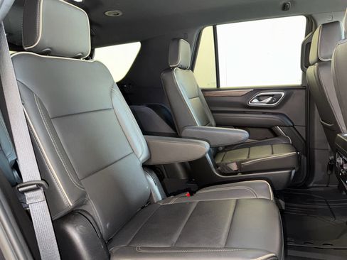 Used 2024 Chevrolet Tahoe Premier image 36