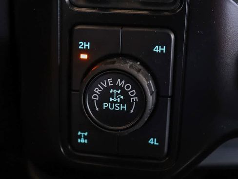 New 2025 Ford F350 4x4 Crew Cab Super Duty image 27