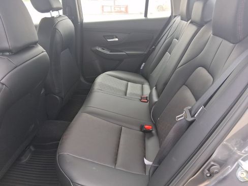 New 2026 Nissan Sentra SR w/ SR Premium Package FWD image 31