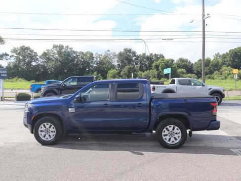 Used 2022 Nissan Frontier SV RWD image 8