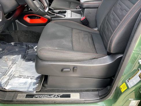 Used 2023 Nissan Frontier PRO-4X w/ Pro Convenience Package image 34