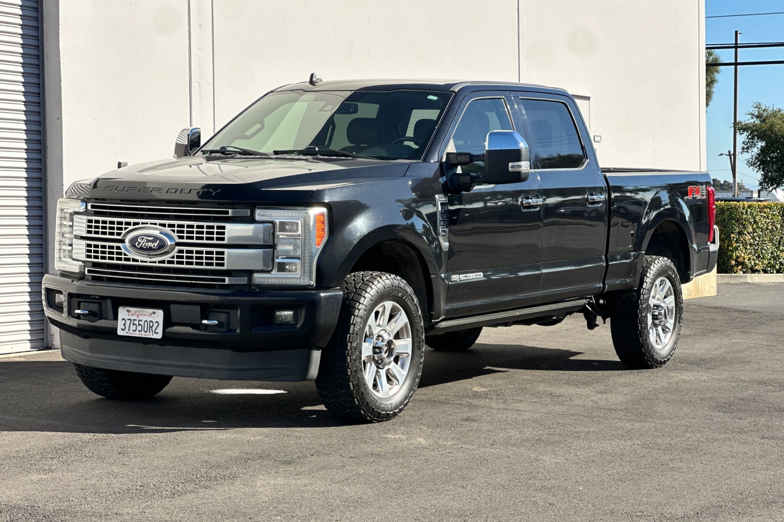 Used 2019 Ford F250 Platinum w/ Platinum Ultimate Package AWD/4WD image 8