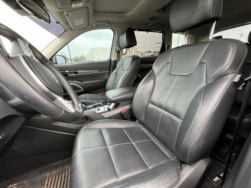 Used 2022 Kia Telluride EX w/ EX Premium Package image 9