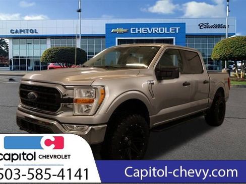 Used 2021 Ford F150 XLT image 8