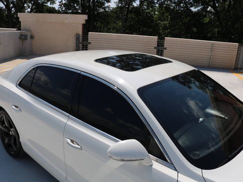 Used 2015 Bentley Flying Spur V8 AWD/4WD image 66