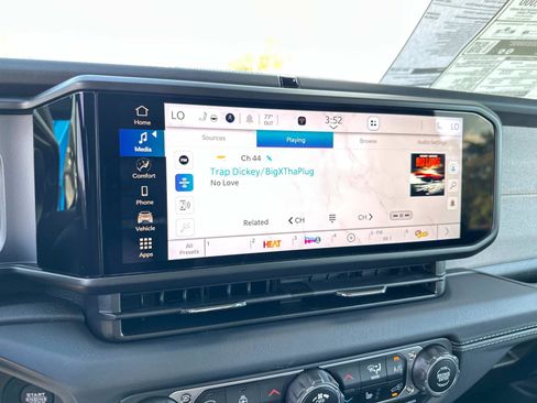 New 2025 Jeep Wrangler Sahara image 20