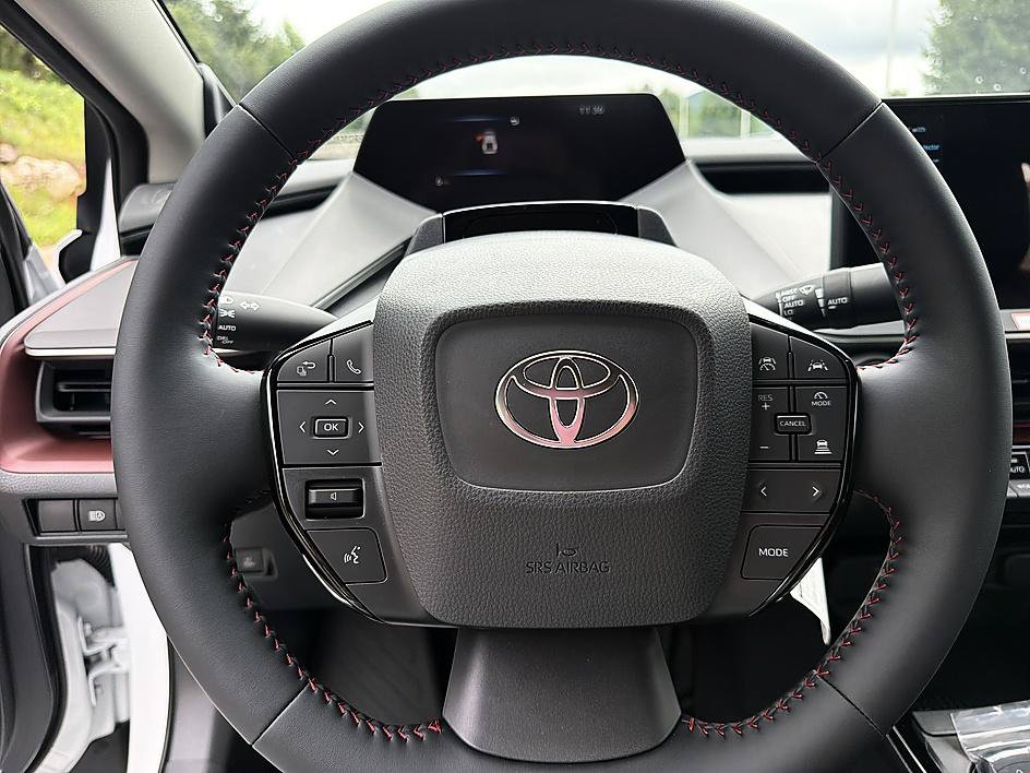 New 2026 Toyota Prius Plug-In Hybrid w/ Limited Premium Package FWD image 13