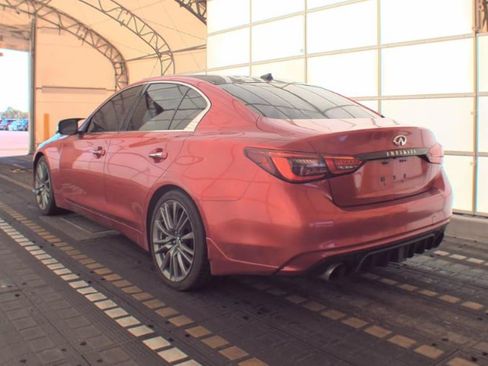Used 2018 INFINITI Q50 Red Sport 400 w/ Sensory Package (Sport) RWD image 9