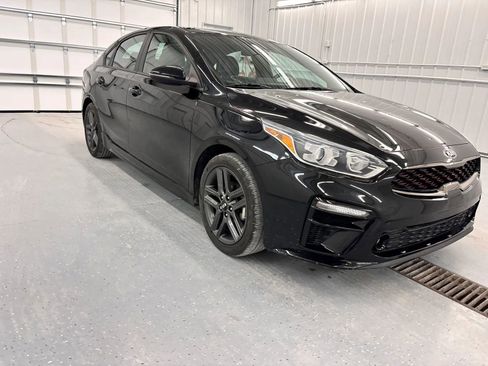 Used 2021 Kia Forte GT-Line FWD image 15