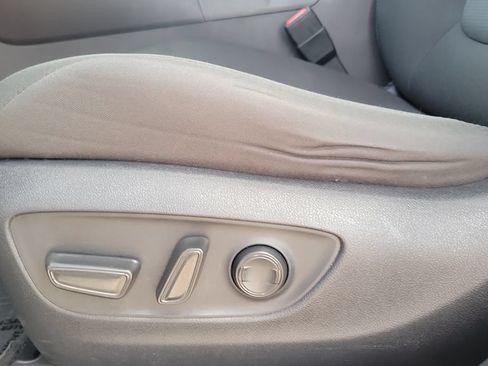 Used 2024 Toyota RAV4 XLE w/ Convenience Package FWD image 17