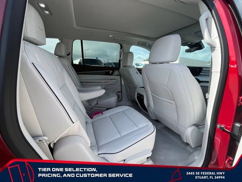 New 2026 Buick Enclave Avenir w/ Super Cruise Package AWD/4WD image 19