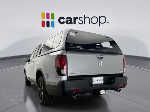 Used 2023 Honda Ridgeline Sport image 3