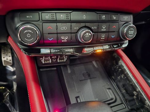 Used 2023 Dodge Durango SRT Hellcat image 36