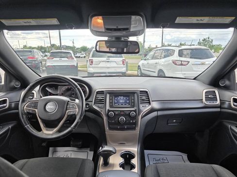 Used 2014 Jeep Grand Cherokee Laredo w/ Quick Order Package 23E AWD/4WD image 13