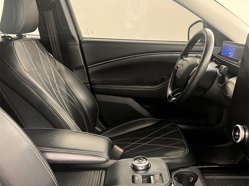 Used 2021 Ford Mustang Mach-E Select w/ Comfort/Appearance Package image 43