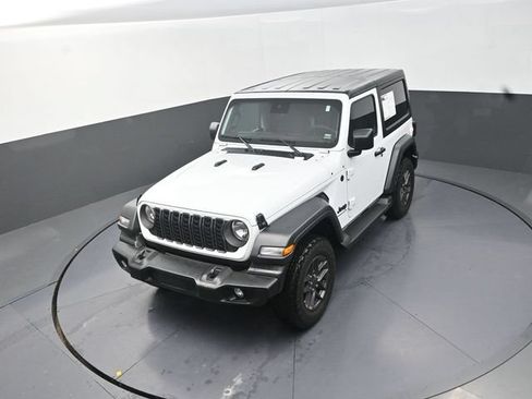 Used 2024 Jeep Wrangler Sport AWD/4WD image 14