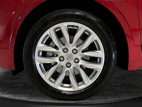 Used 2020 Buick Envision Premium w/ Driver Confidence Package AWD/4WD image 32