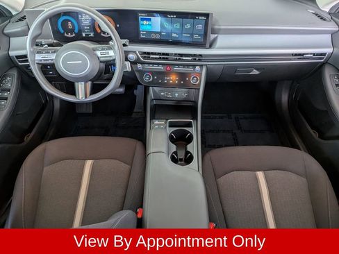 Used 2025 Hyundai Sonata SEL FWD image 28