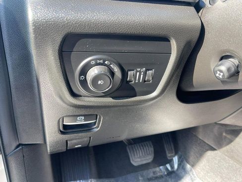 Used 2021 Jeep Grand Cherokee L Overland w/ Luxury Tech Group IV image 33