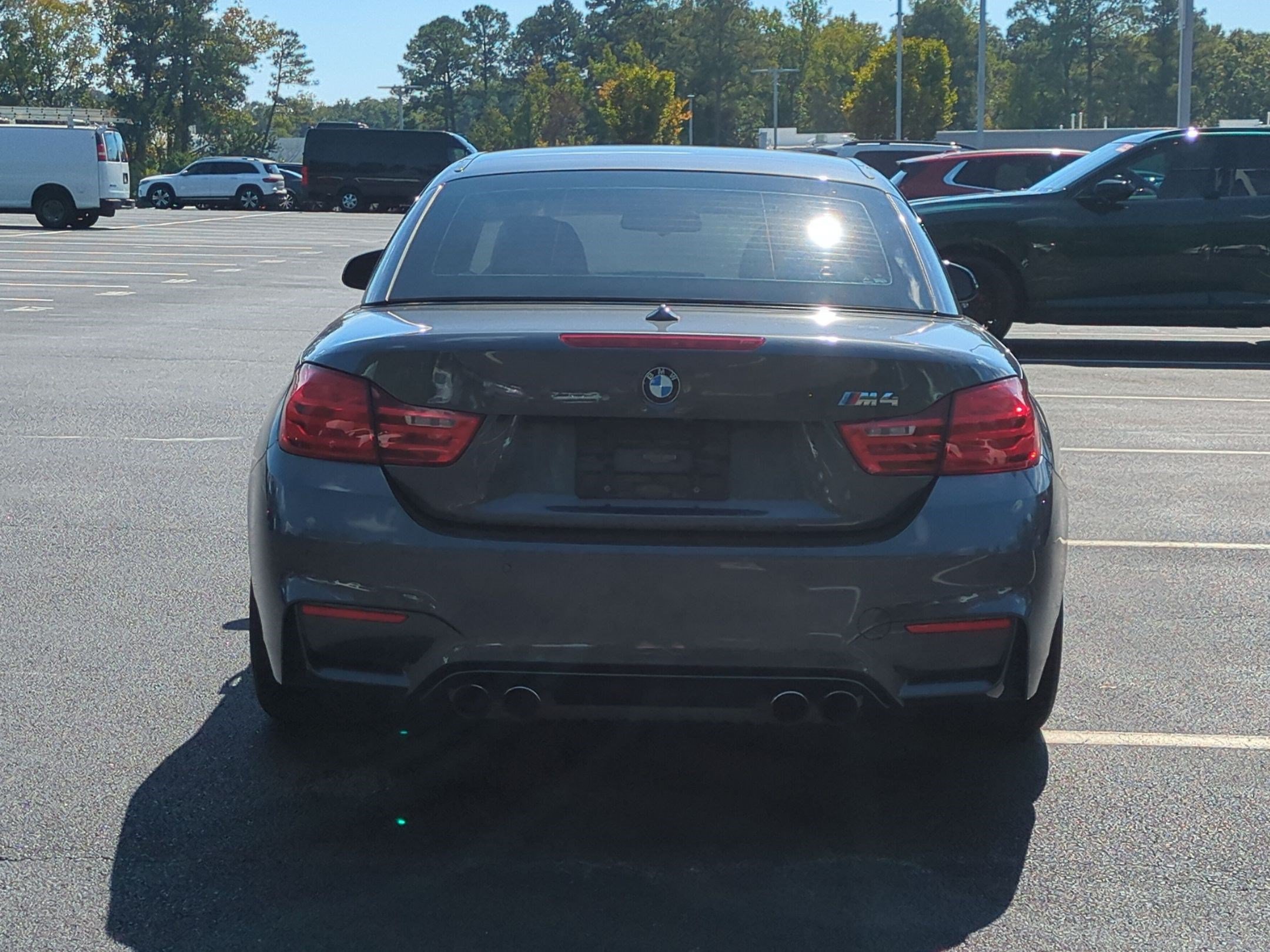 Used 2015 BMW M4 Convertible RWD image 9