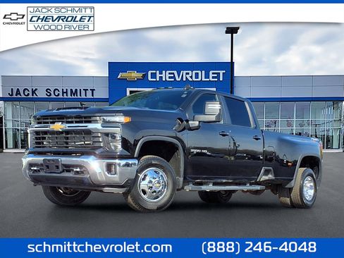 Used 2024 Chevrolet Silverado 3500 LT w/ Safety Package image 1