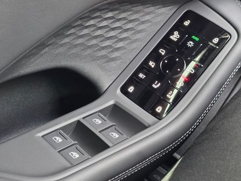 New 2026 Audi A6 Premium Plus AWD/4WD image 31