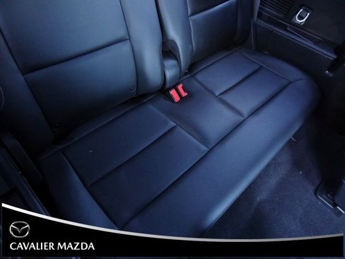 Used 2023 Ford Explorer XLT w/ Equipment Group 202A image 17