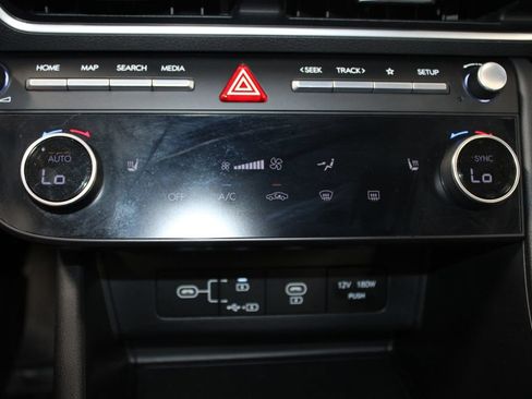 Used 2025 Hyundai Sonata SEL FWD image 42