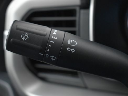 Used 2023 Ford F150 XLT image 20