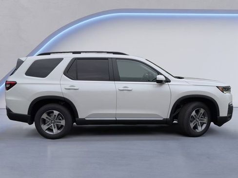 New 2026 Honda Pilot EX-L image 3