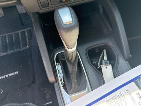 Used 2025 Nissan Frontier S AWD/4WD image 19