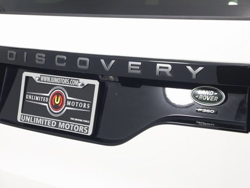 Used 2023 Land Rover Discovery S R-Dynamic image 51