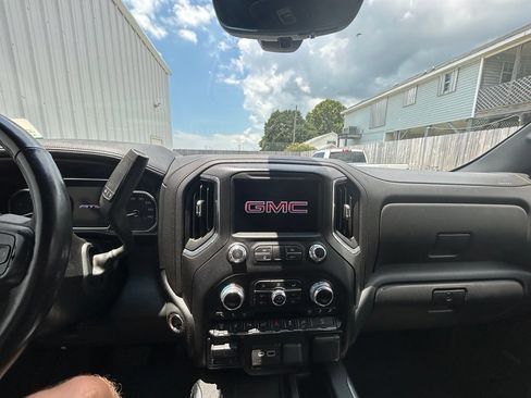 Used 2020 GMC Sierra 2500 AT4 w/ AT4 Premium Package AWD/4WD image 20
