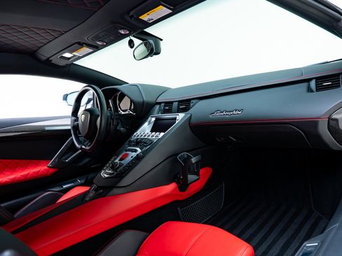 Used 2015 Lamborghini Aventador LP 700-4 AWD/4WD image 39