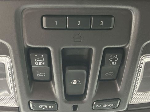 Certified 2024 GMC Sierra 1500 Denali Ultimate AWD/4WD image 30