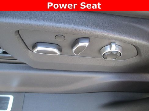 Certified 2024 GMC Sierra 3500 Denali Ultimate image 29