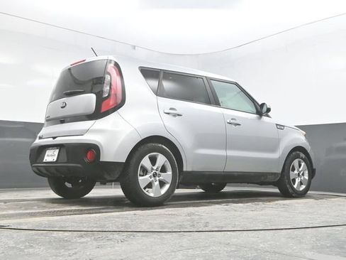 Used 2019 Kia Soul image 34