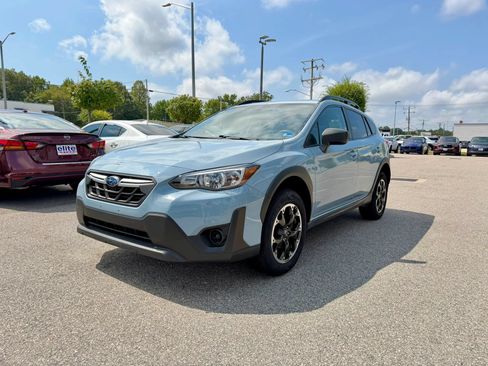 Used 2021 Subaru Crosstrek 2.0i AWD/4WD image 3