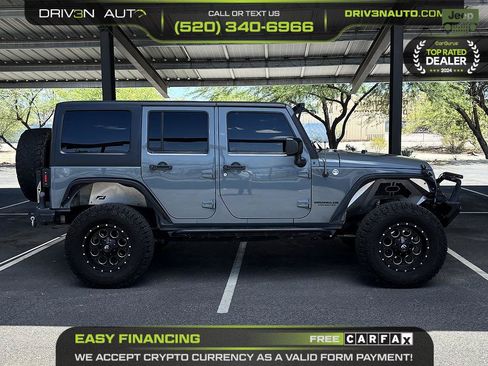 Used 2015 Jeep Wrangler Unlimited Rubicon w/ Max Tow Package AWD/4WD image 8