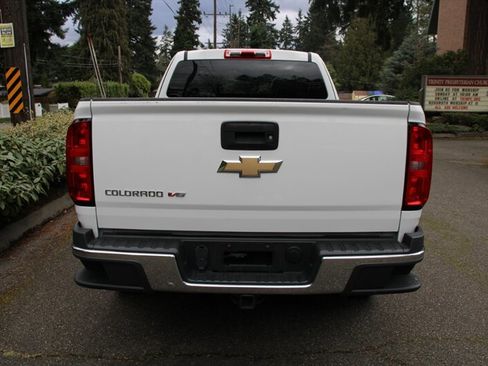 Used 2018 Chevrolet Colorado W/T w/ WT Convenience Package image 11