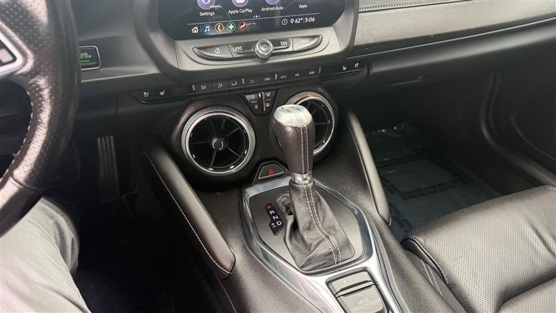 Used 2020 Chevrolet Camaro SS RWD image 26