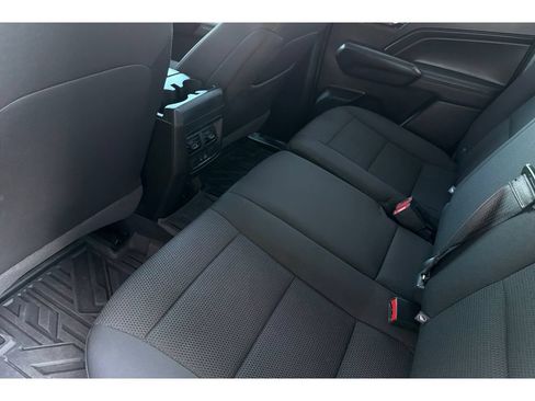 Used 2024 GMC Canyon Elevation w/ Convenience Package RWD image 13
