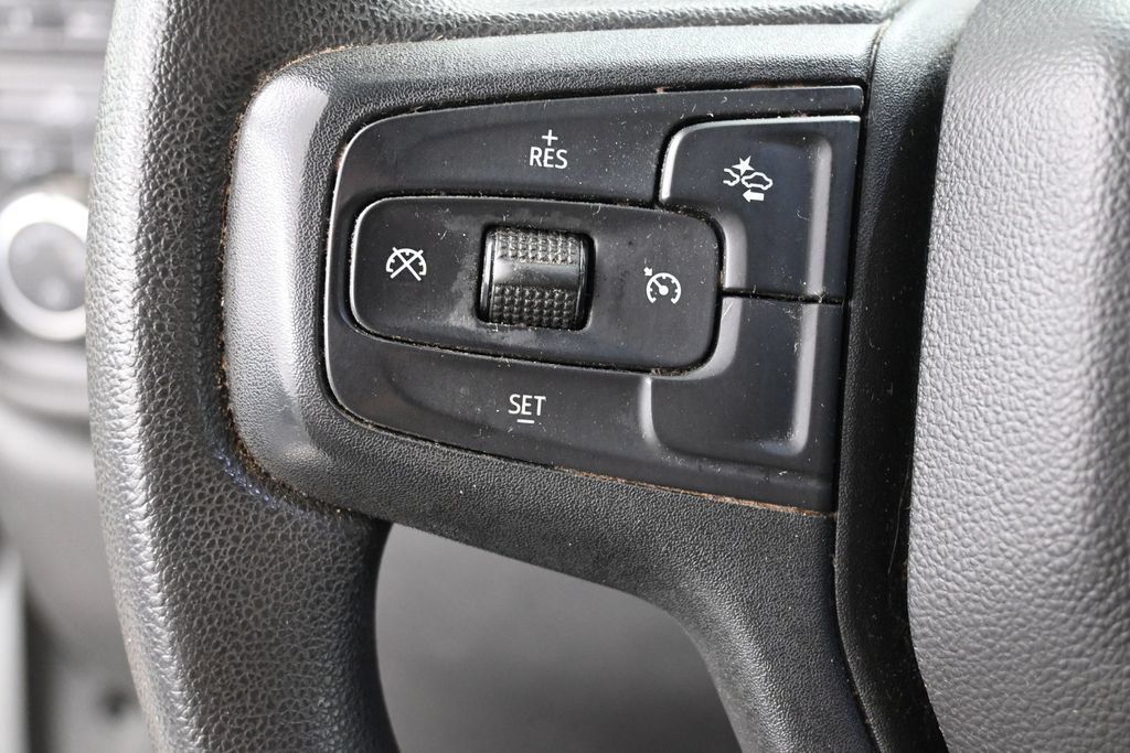 Used 2023 Chevrolet Silverado 1500 Custom AWD/4WD image 33